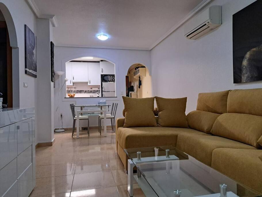 Apartament Julia De Lux 托雷维耶哈 外观 照片