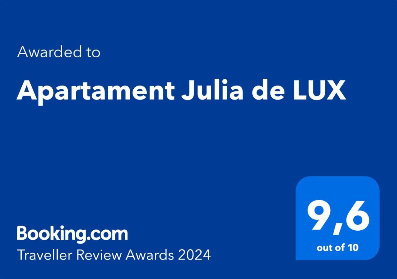 Apartament Julia De Lux 托雷维耶哈 外观 照片